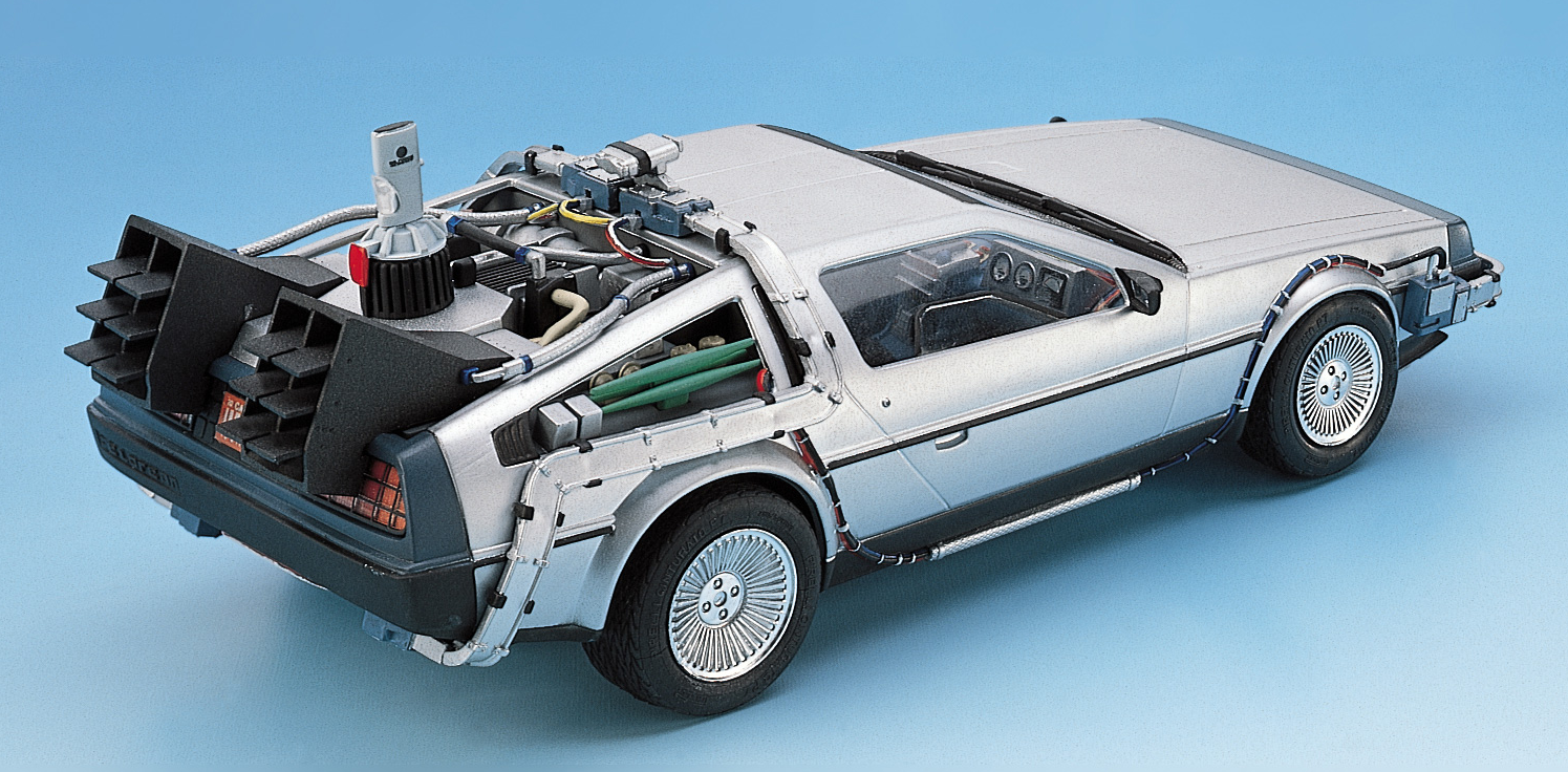 05917 Back To The Future DeLorean from Part II Aoshima