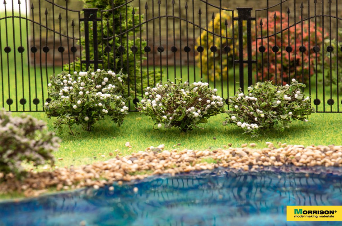 011kr010 Цветущие белые кусты для макетов. Набор 3 шт.