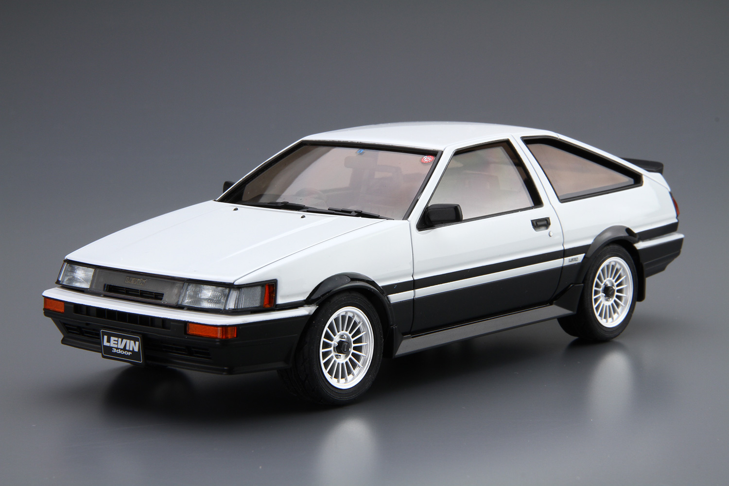 05225 Toyota Corolla AE86  Levin GT-Apex '85 Aoshima
