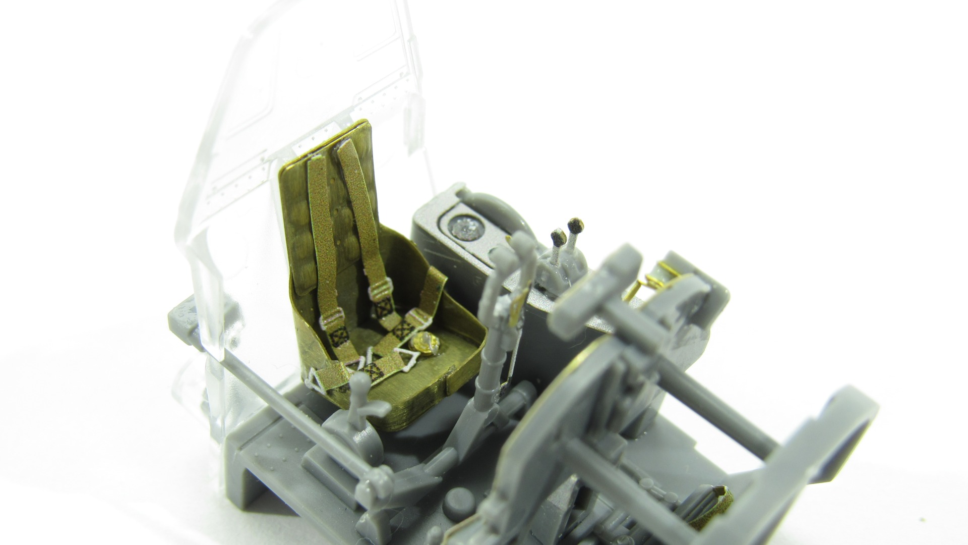 MD 048023 Цветные приборные доски Ил-2 (Tamiya)