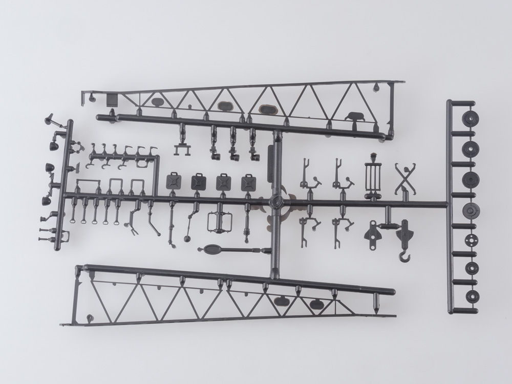 1164KIT Сборная модель  Автокран К-51 на шасси МАЗ-200 AVD Models