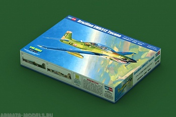 81763  Самолет Brazilian EMB312 Tucano (Hobby Boss) 1/48