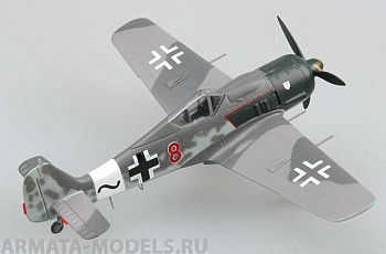 36364EM Самолёт Fw190 A-8, красный 8, Вилли Максимовиц, 1944г.
